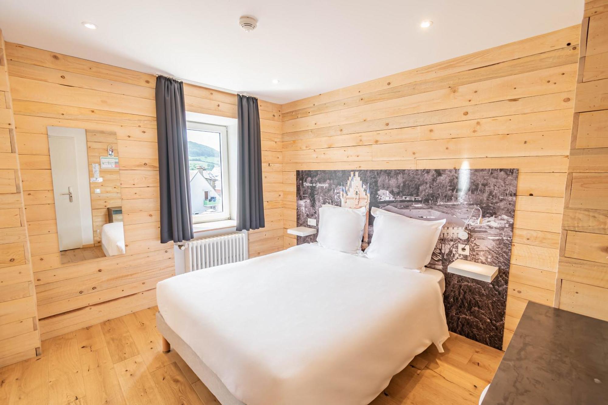 Esplanade Hotel Diekirch Rum bild